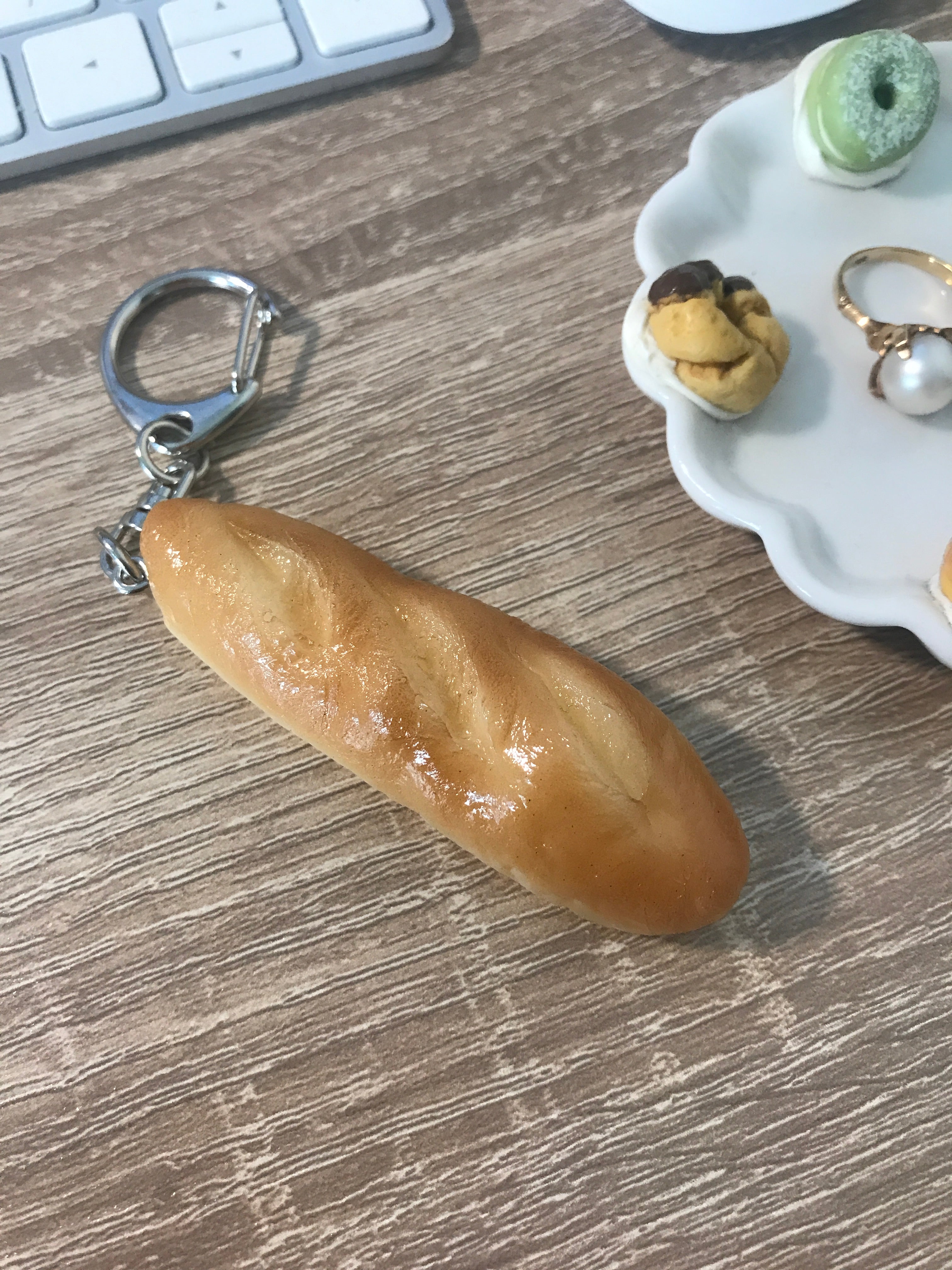 Baguette Keychain – P FACTORY