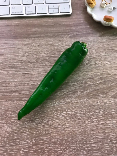 Chili Pepper Magnet Green
