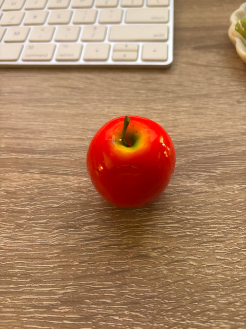 Apple Magnet