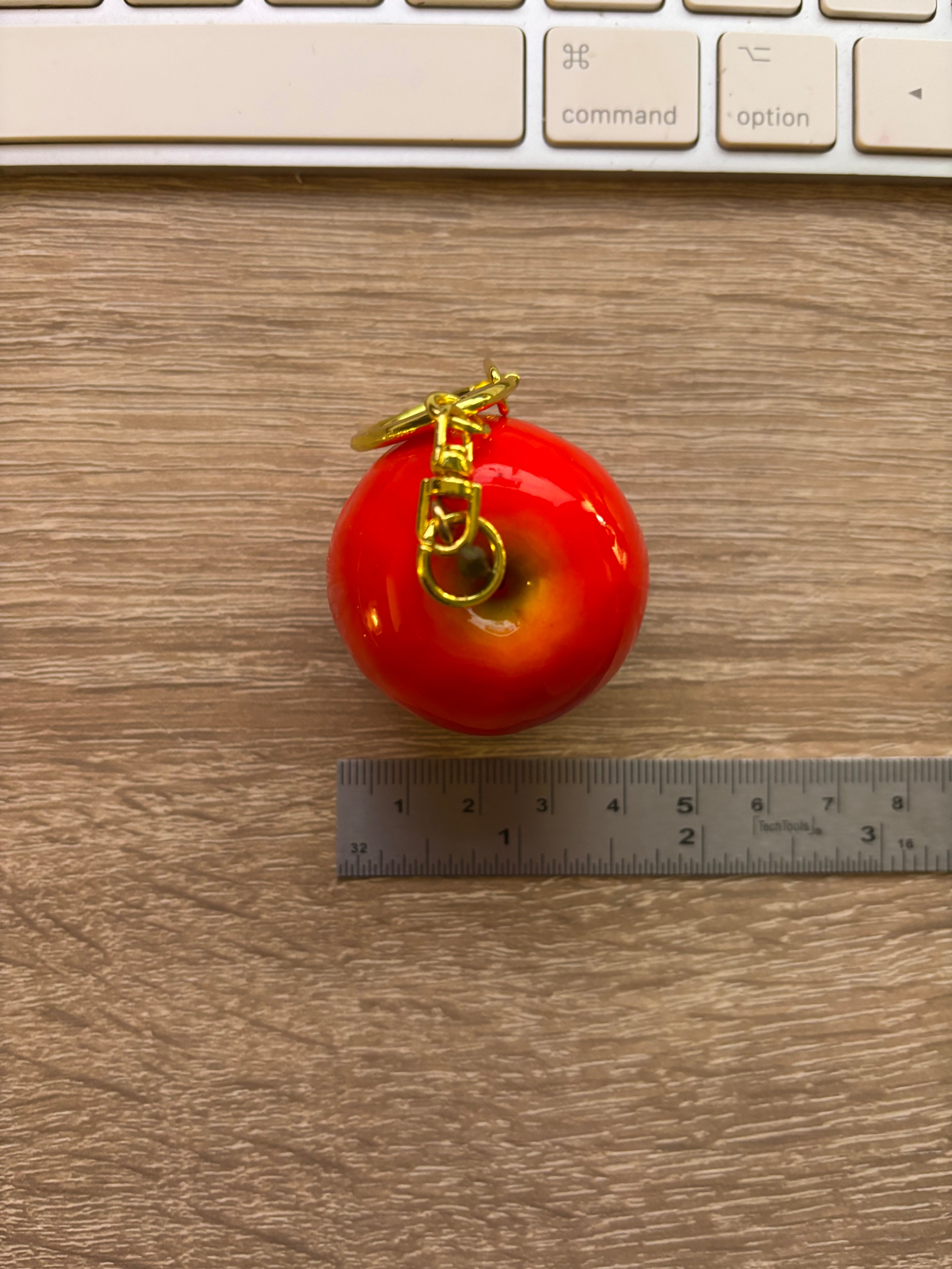 Apple Keychain – P FACTORY