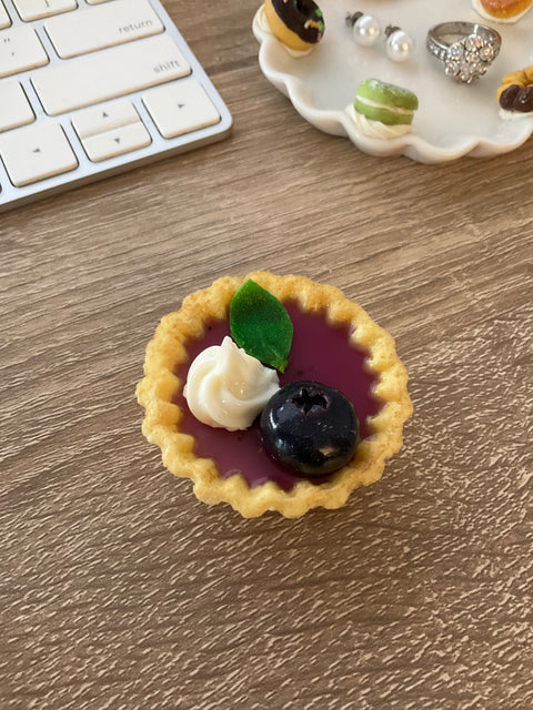 Fruit Tart Magnet Blueberry
