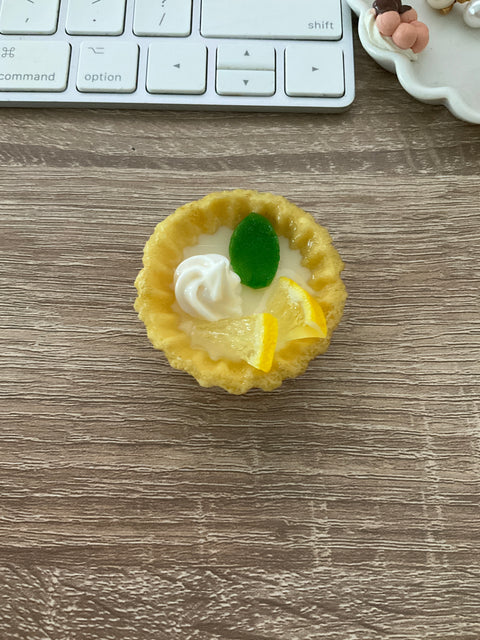 Fruit Tart Magnet Lemon