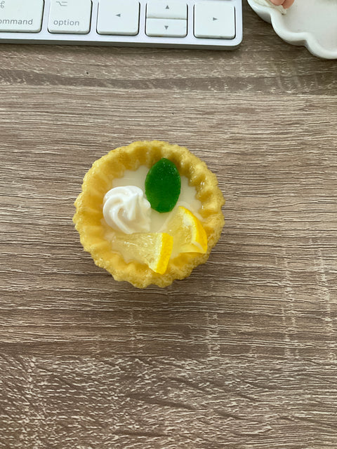 Fruit Tart Magnet Lemon