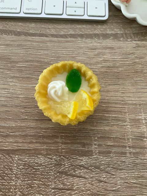 Fruit Tart Magnet Lemon