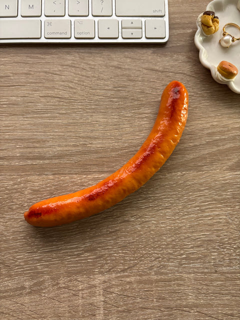 Sausage Magnet