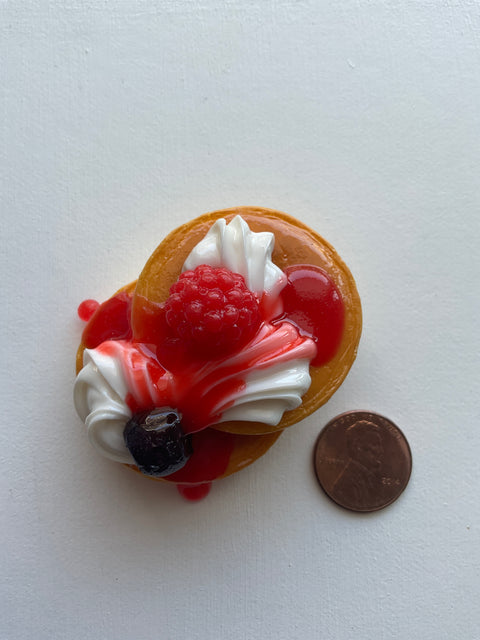 Pancake Magnet Raspberry