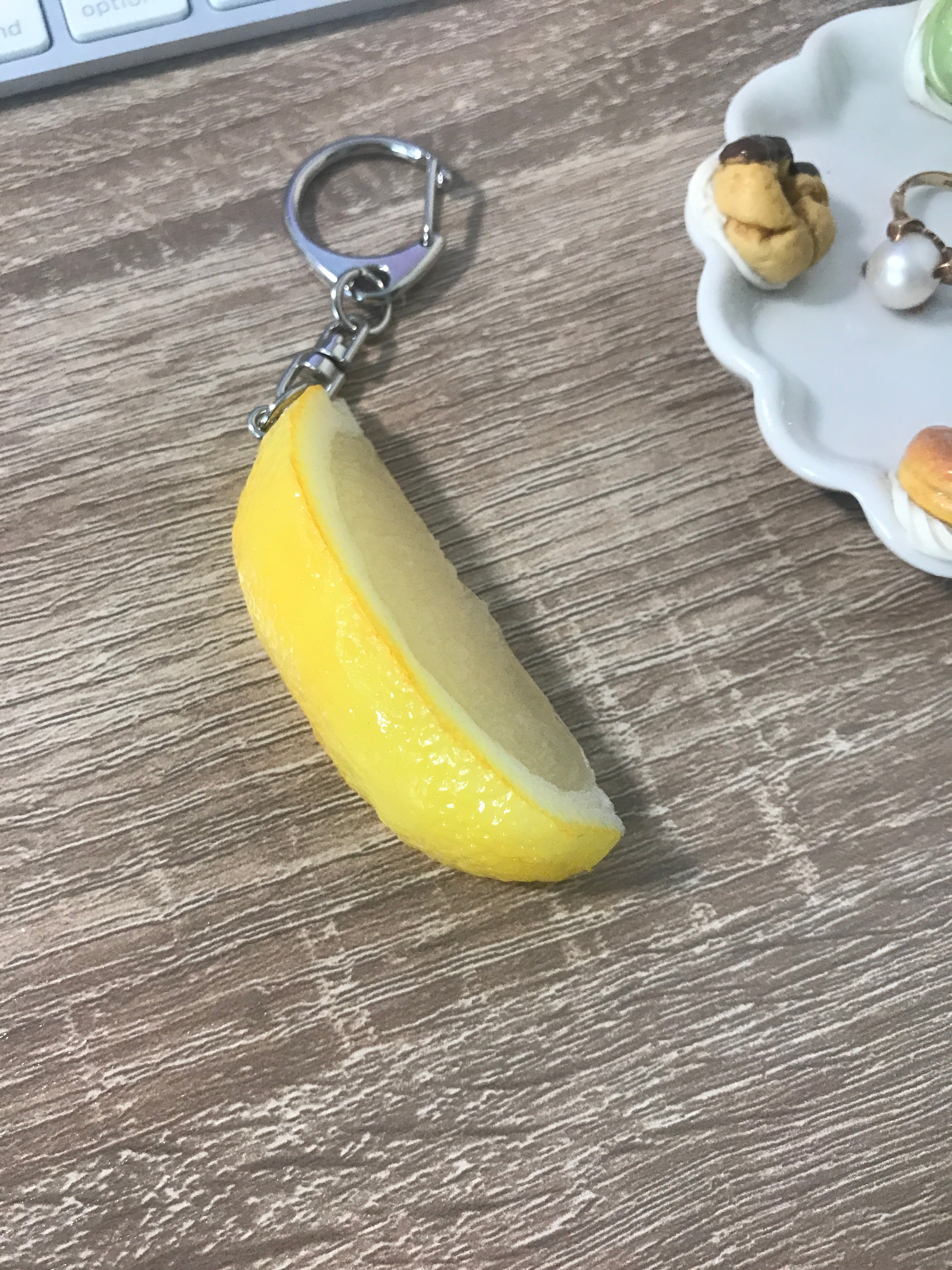 Lemon Keychain WEDGE – P FACTORY