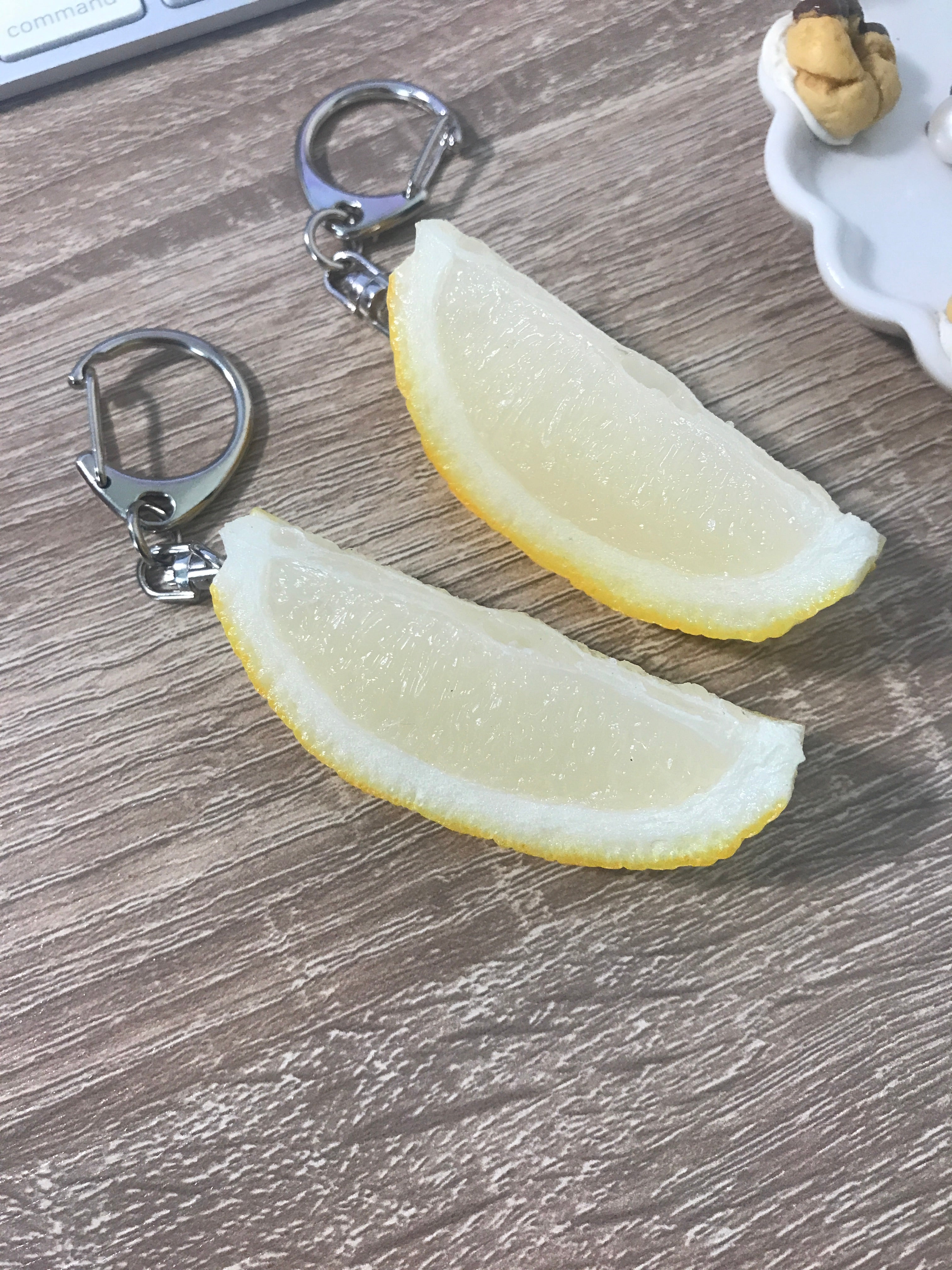 Lemon Keychain WEDGE – P FACTORY