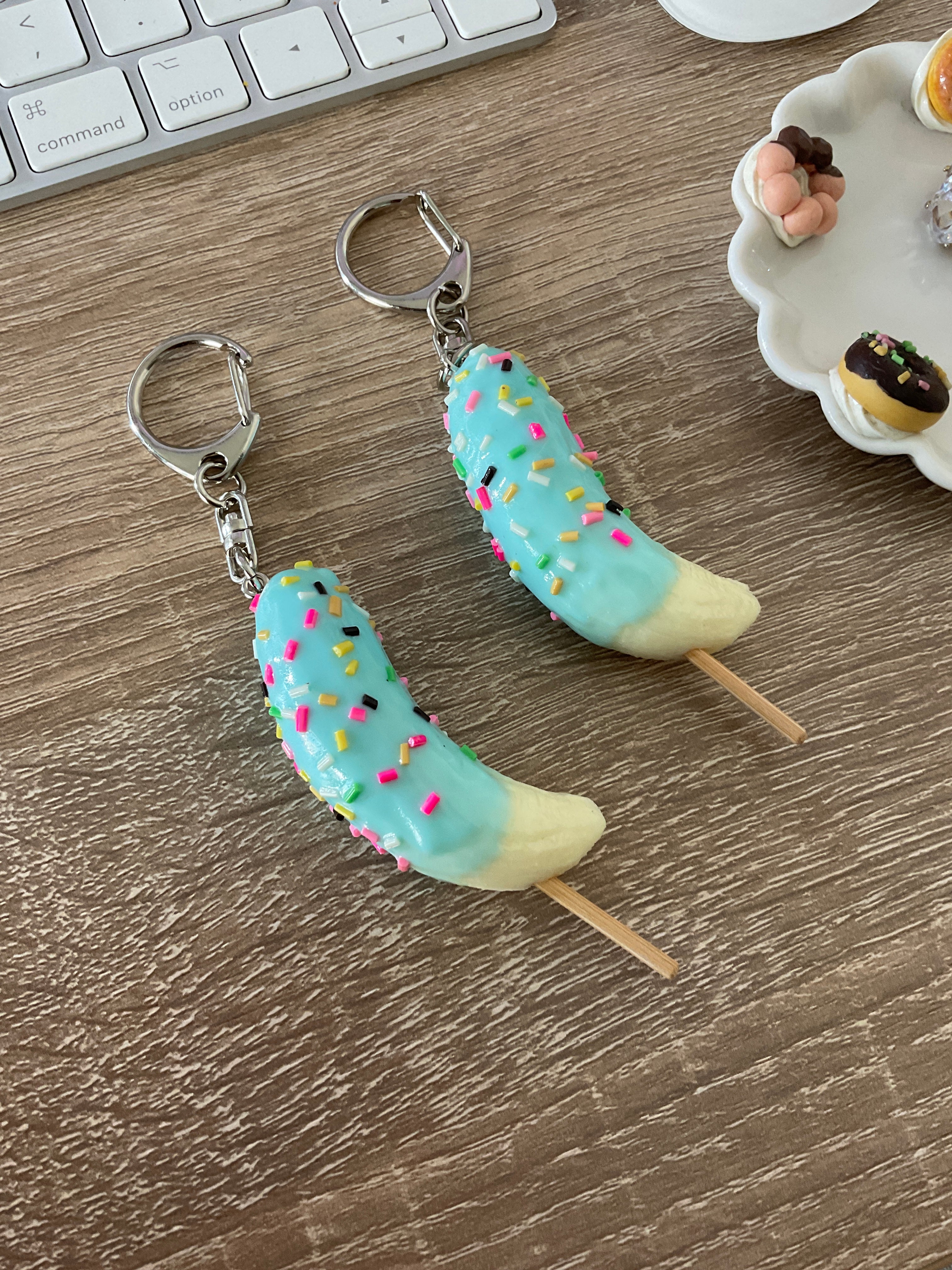 Banana with stick Keychain Blue – P FACTORY